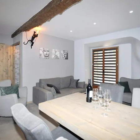 Beautiful In Fourques With Kitchen *